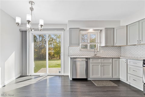 Tiny photo for 7537 Biscayne Boulevard, Parma, OH 44134 (MLS # 5255088)