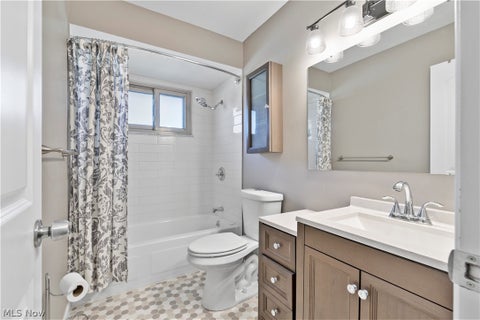 Tiny photo for 7537 Biscayne Boulevard, Parma, OH 44134 (MLS # 5255088)