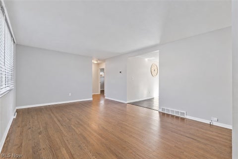 Tiny photo for 7537 Biscayne Boulevard, Parma, OH 44134 (MLS # 5255088)