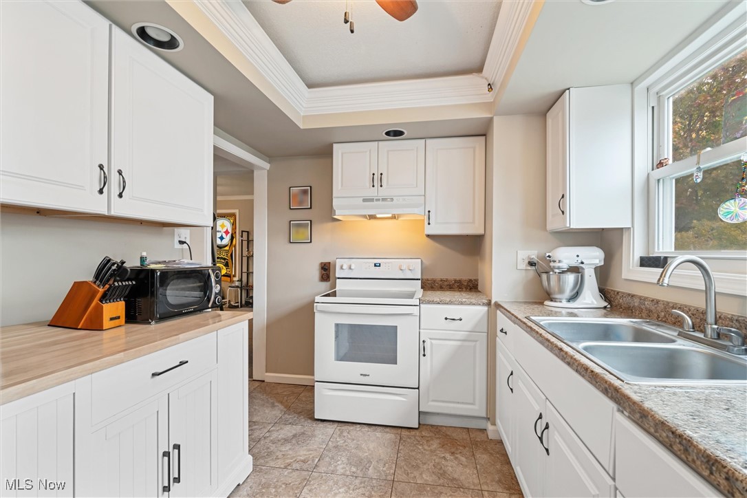 We & A Sturgeons 2nd Add - Residential