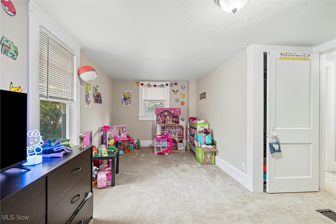 We & A Sturgeons 2nd Add - Residential