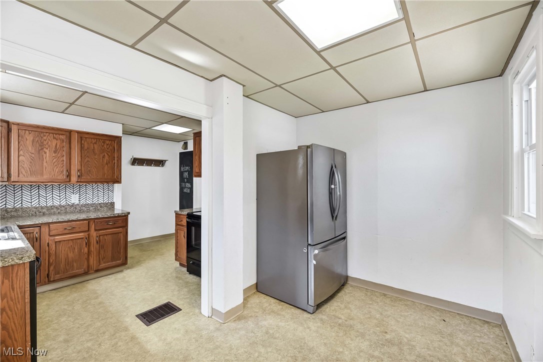 7700 Spring Garden Road, Parma, Ohio image 24