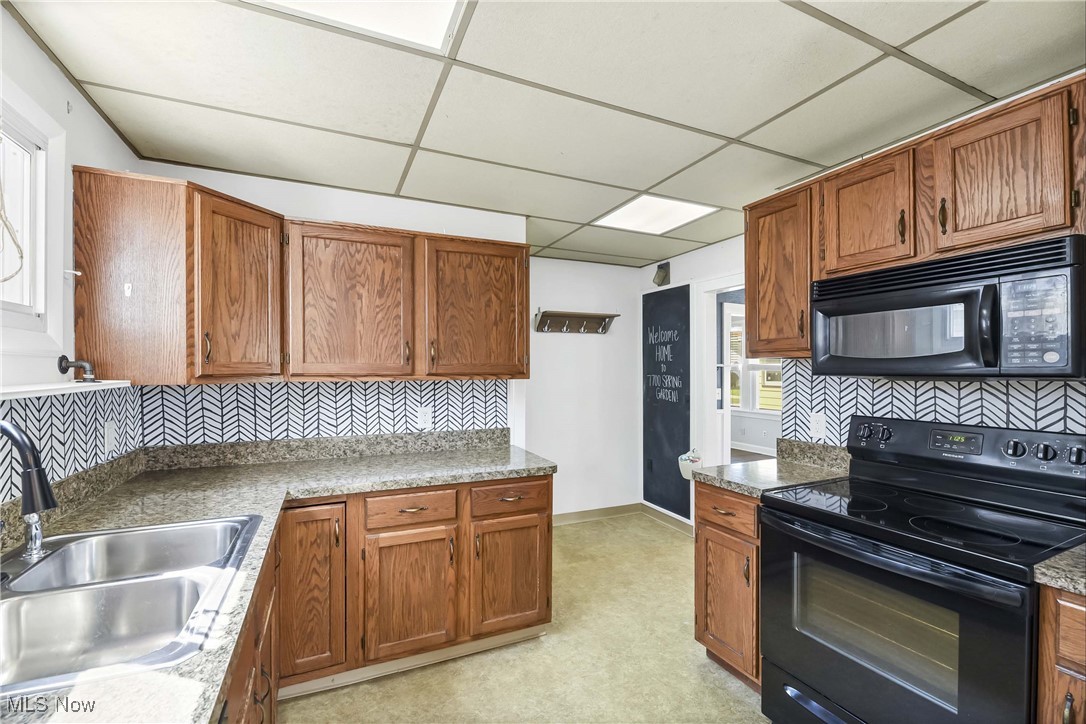 7700 Spring Garden Road, Parma, Ohio image 21