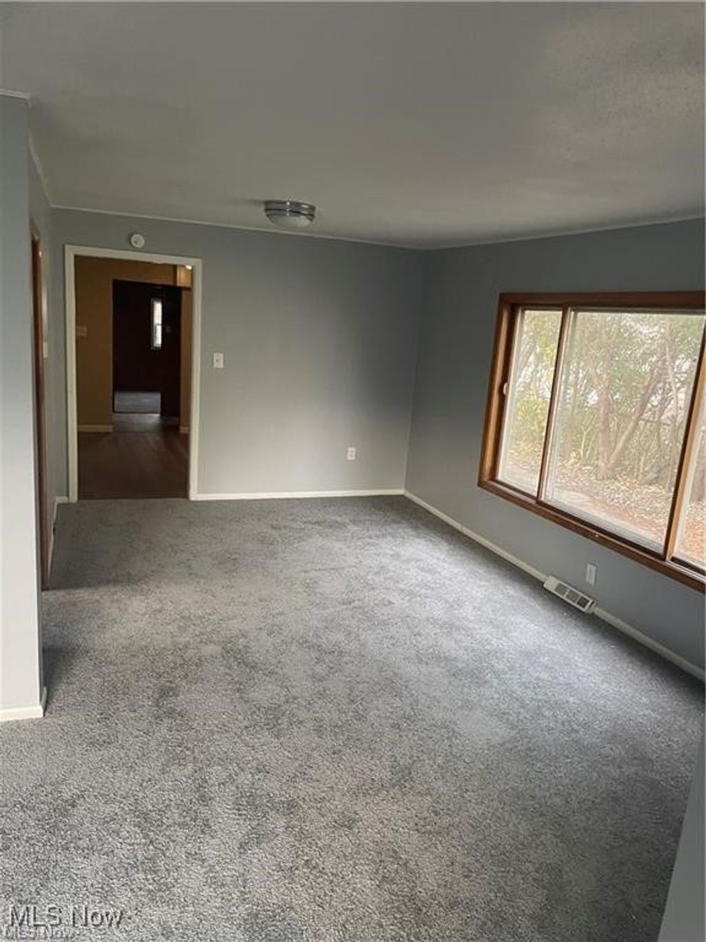 Photo of 7903 Jeffries Avenue, Cleveland, OH 44105 (MLS # 5175017)