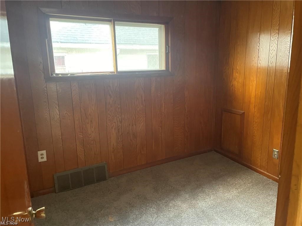 7903 Jeffries Avenue