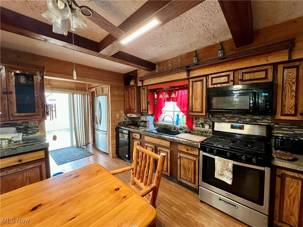 277 Stonecreek Road, New Philadelphia, Ohio image 5