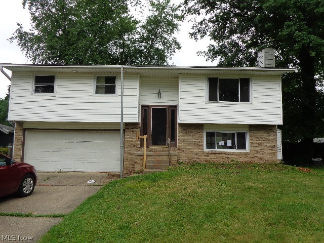 Case #412-544011: All properties sold “As-Is” without any guarantee or warranty by seller. This 3 bedroom 2.1 bath split level home is waiting for to make it your own. Master bedroom has its own full bathroom. Lower level has a half bath. Lower level has a fireplace in the family room. Laundry is located in the lower level. Partial fenced in back yard that needs some maintenance. Small deck in the back that needs maintenance. Located just outside of Massillon and is close to everything you will need.