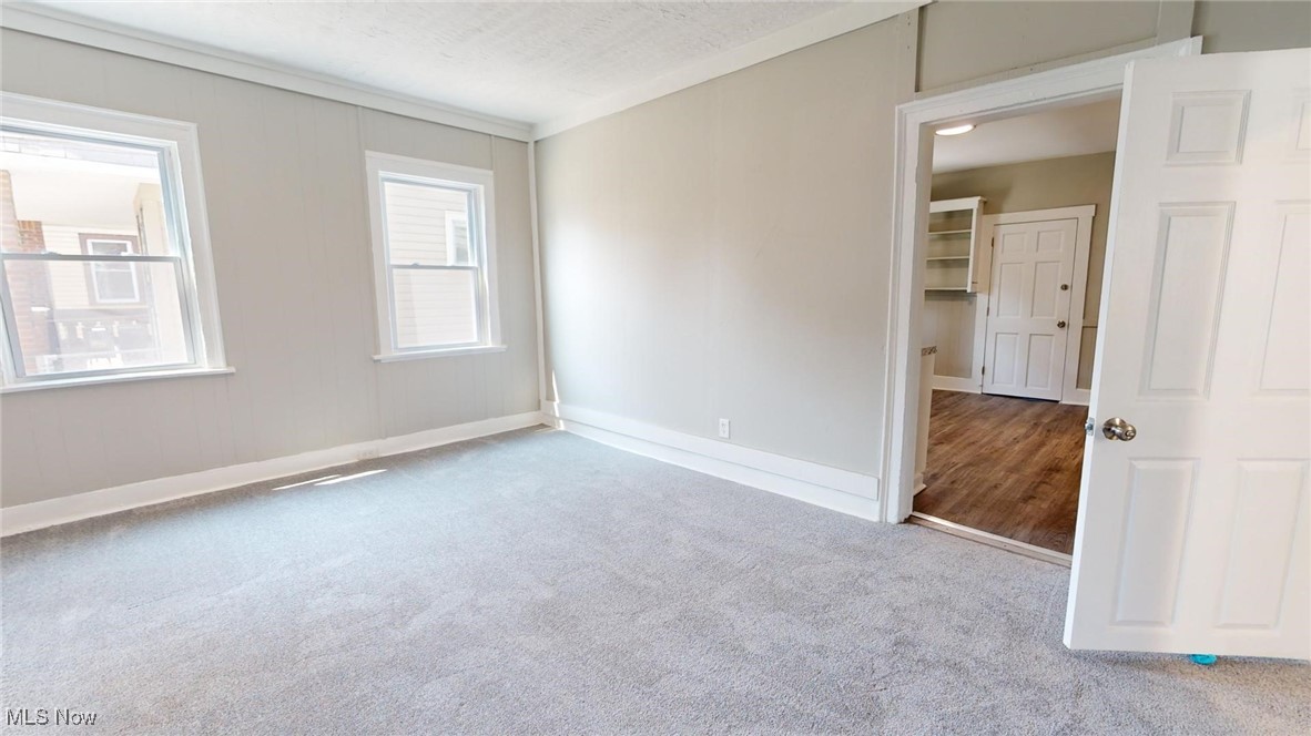 Diodate Clarks - Residential Income