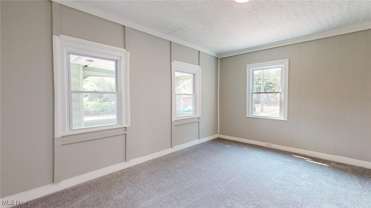 Diodate Clarks - Residential Income