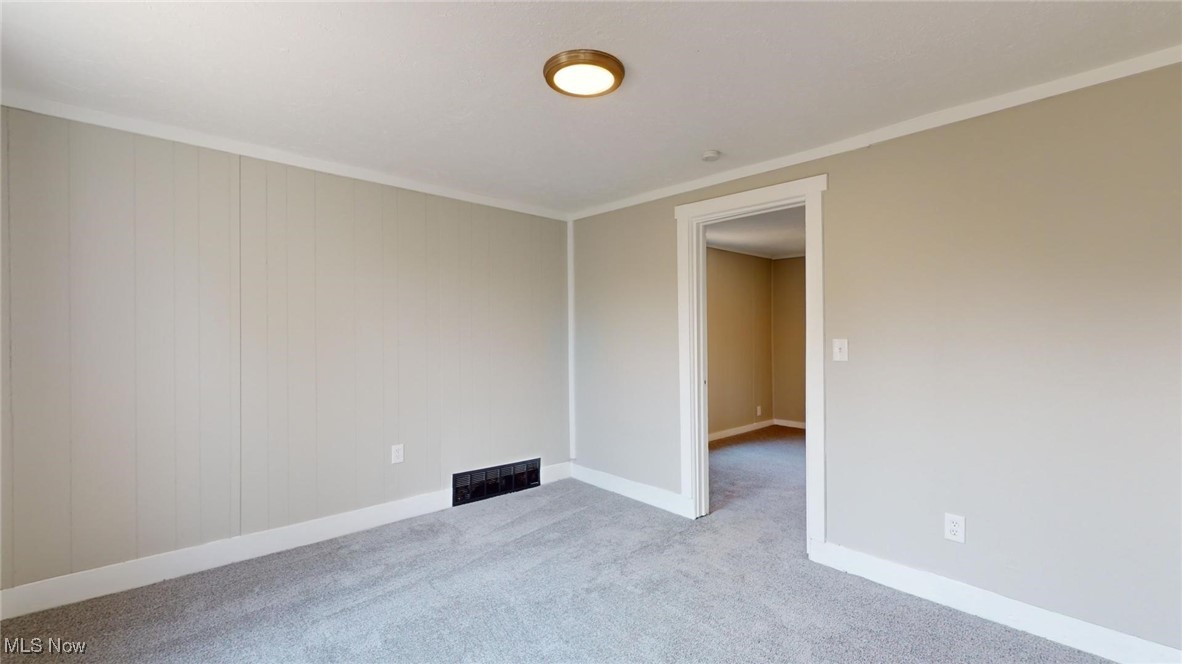 Diodate Clarks - Residential Income