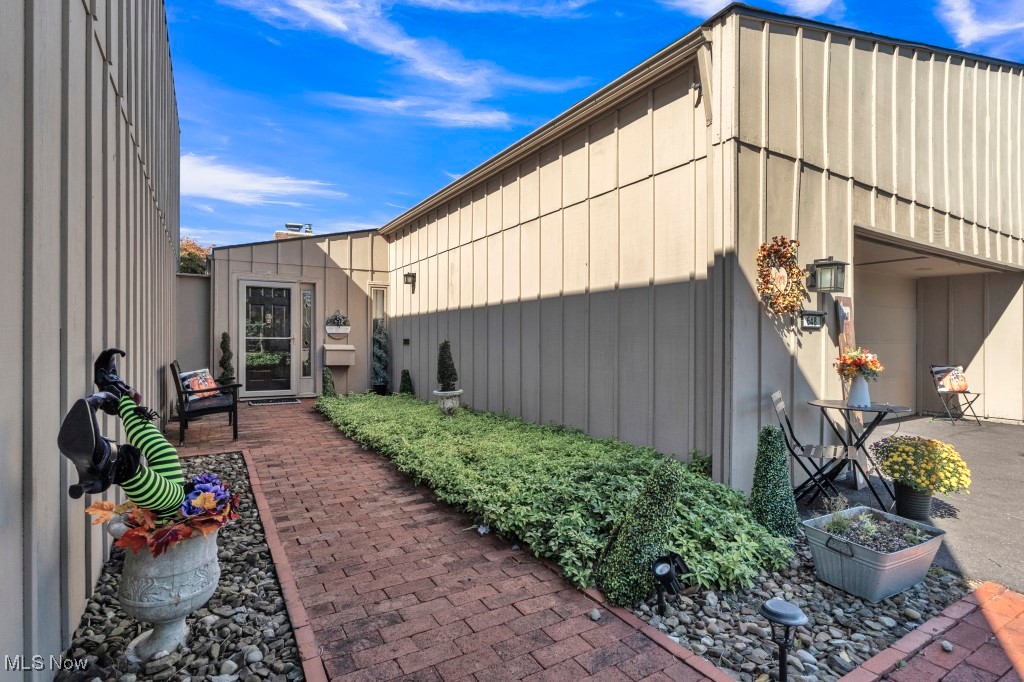 648 Tampico Court