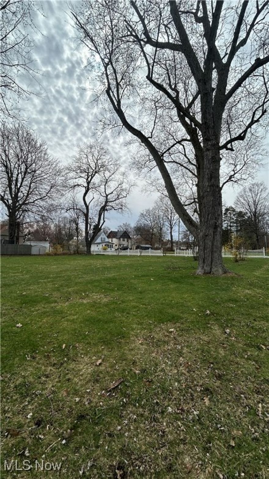Rare opportunity to own three great lots in Ashtabula. Location, Location, Location! 
These lots are near Lake Erie and Walnut Beach. They are close to all the great shopping in the Ashtabula Harbor District on Bridge Street. There are great restaurants, art galleries, eclectic shops and independent stores. Also close to the Ashtabula County Medical Center,  Call/message today to set up a viewing.