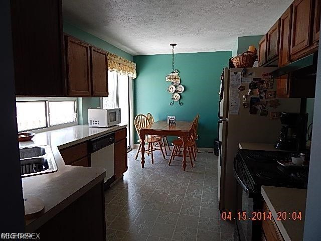 Stonecreek Lane Condo - Residential