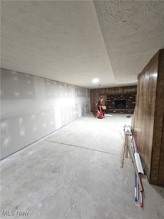 16585 S White Oaks Drive, Strongsville, Ohio image 25