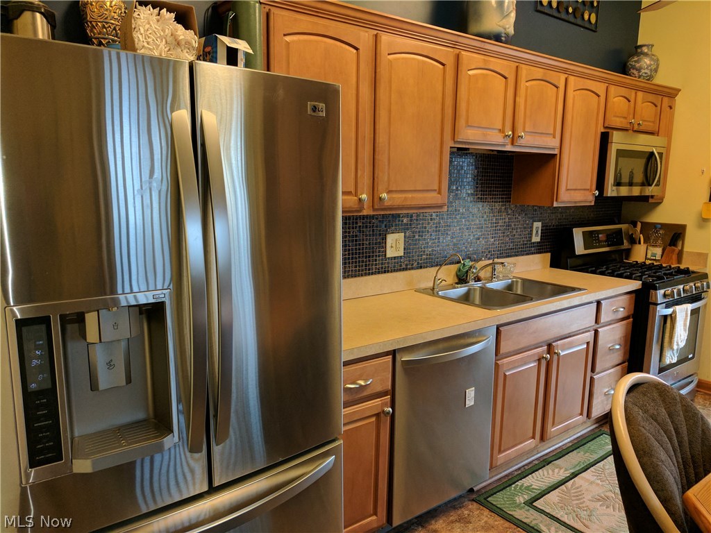 Charring Cross Meadows - Residential