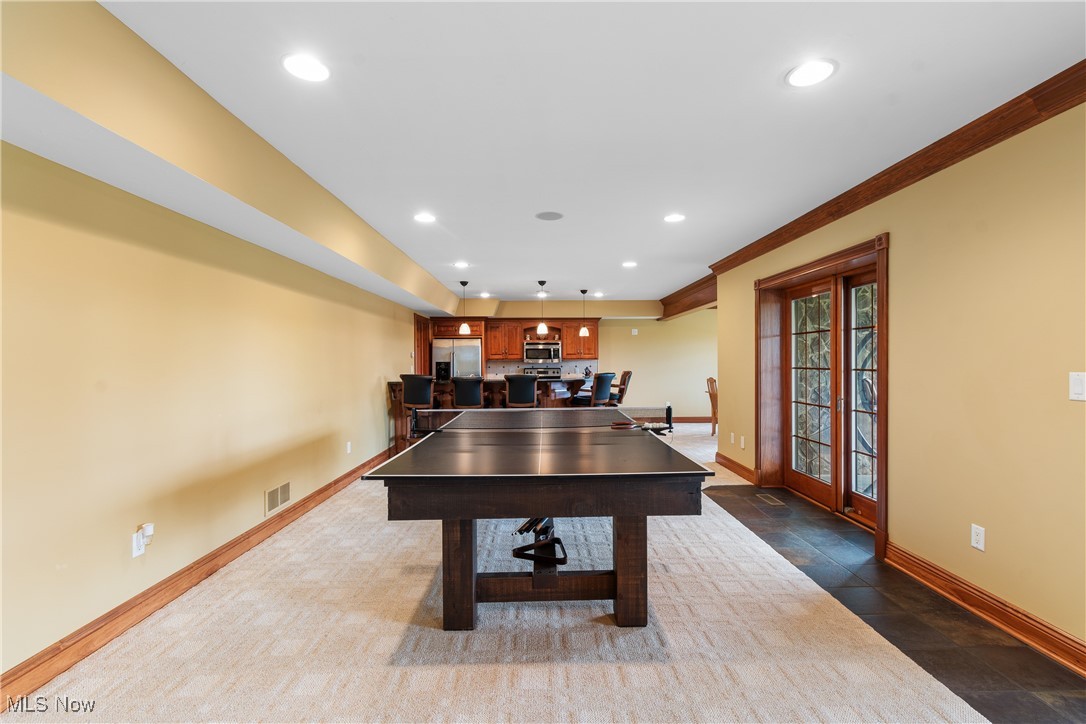 6313 Manor Glen Drive, Medina, Ohio image 27