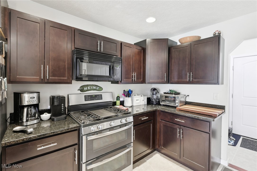 5033 Misty Glen Lane, Ravenna, Ohio image 14