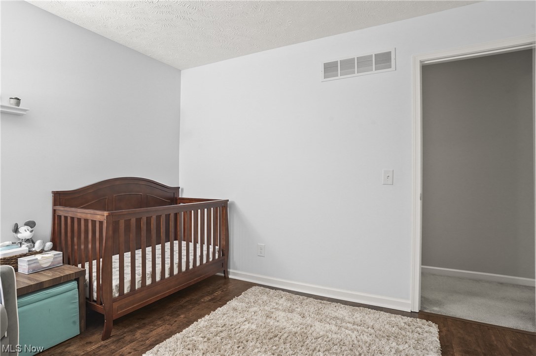 Eastwood Glen 01 - Residential