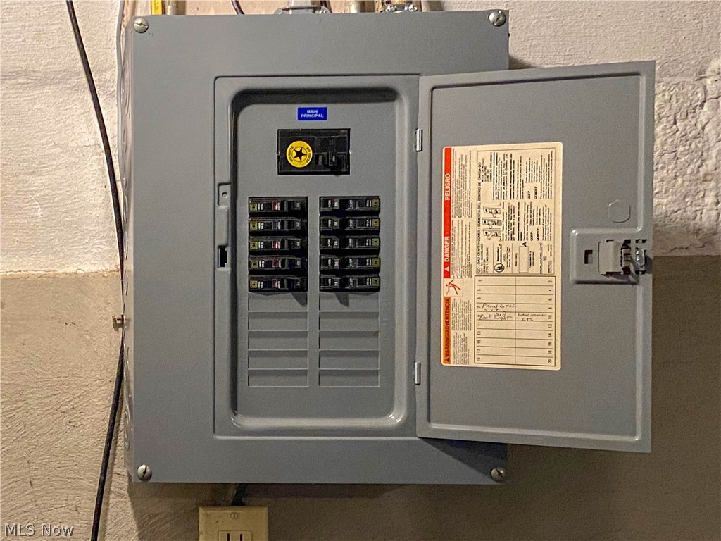 Borts 03 - Residential