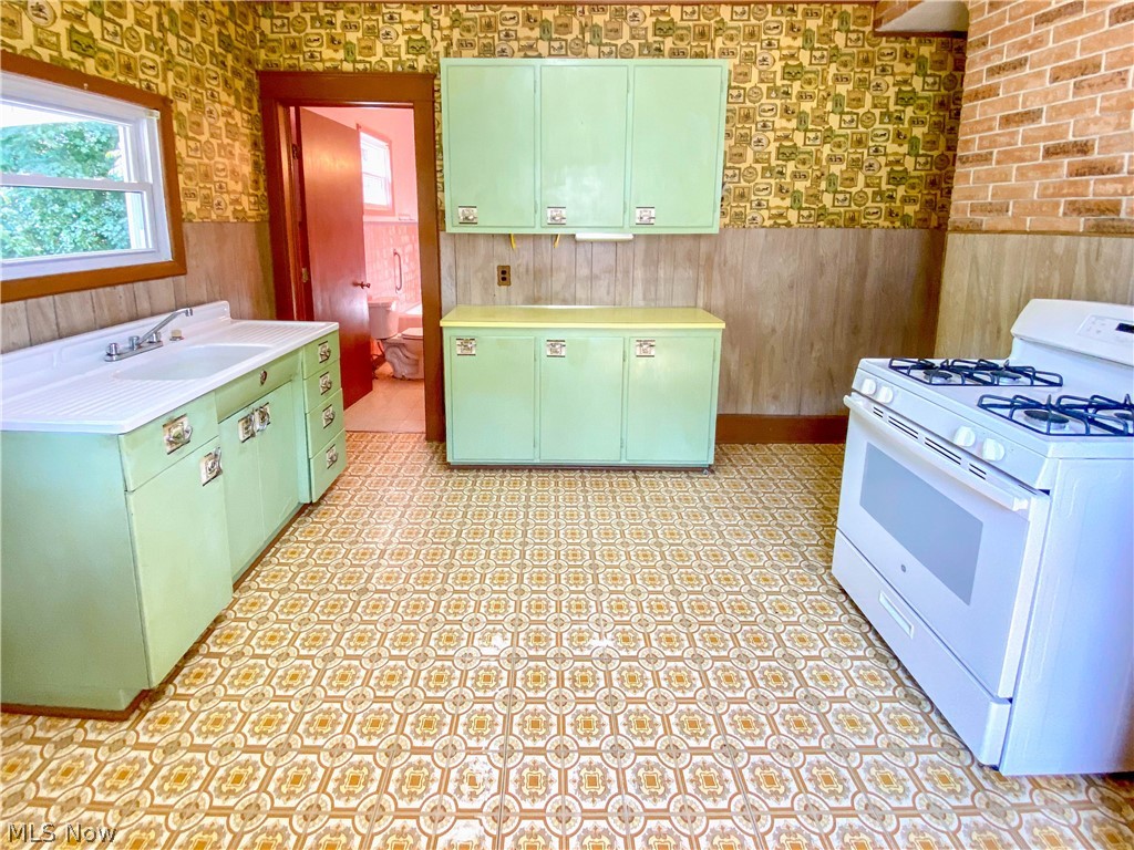 Borts 03 - Residential