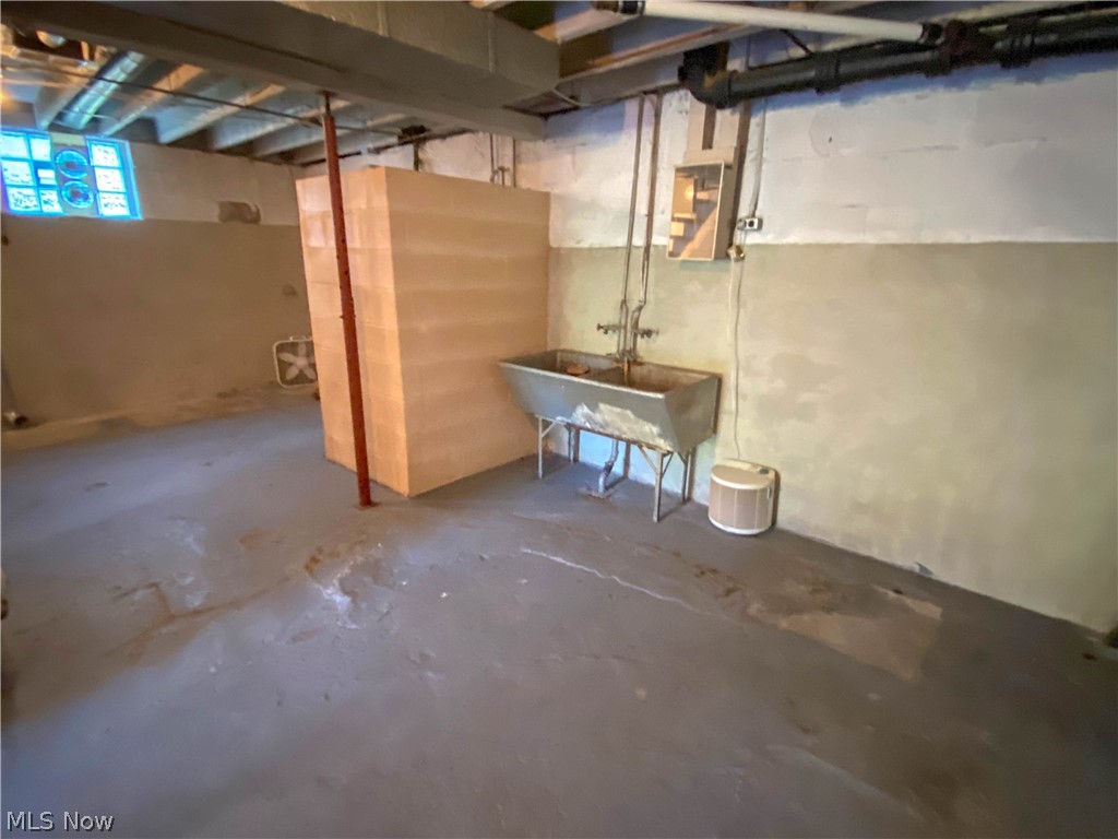 Borts 03 - Residential