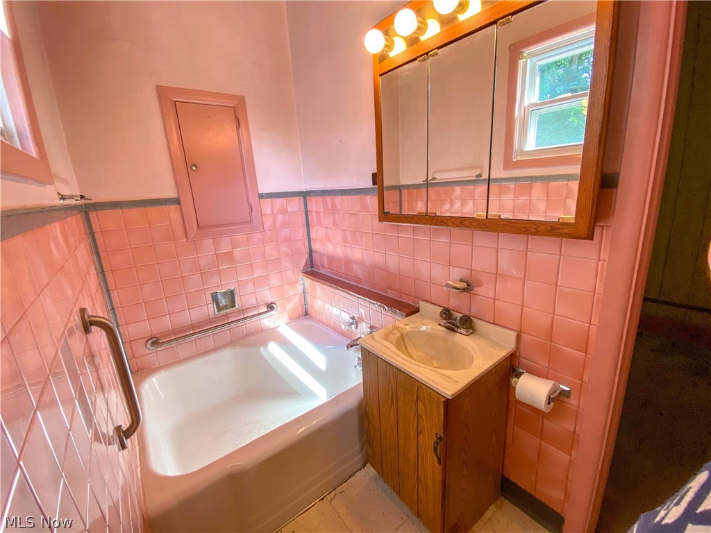 Borts 03 - Residential