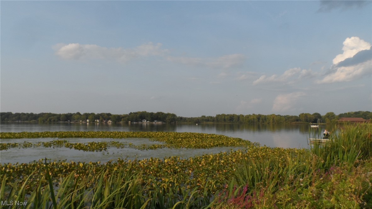 Ackers Lake - Residential