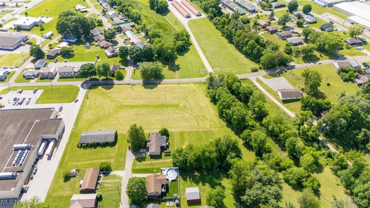 Lee Street, Belpre, Ohio image 10