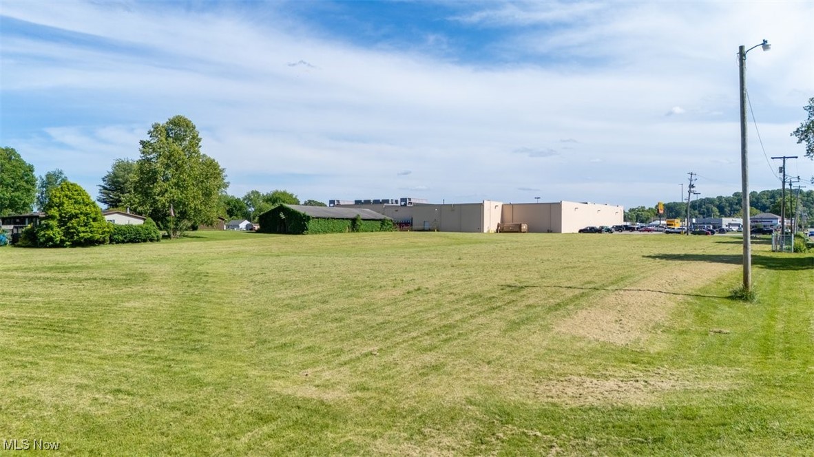 Lee Street, Belpre, Ohio image 3