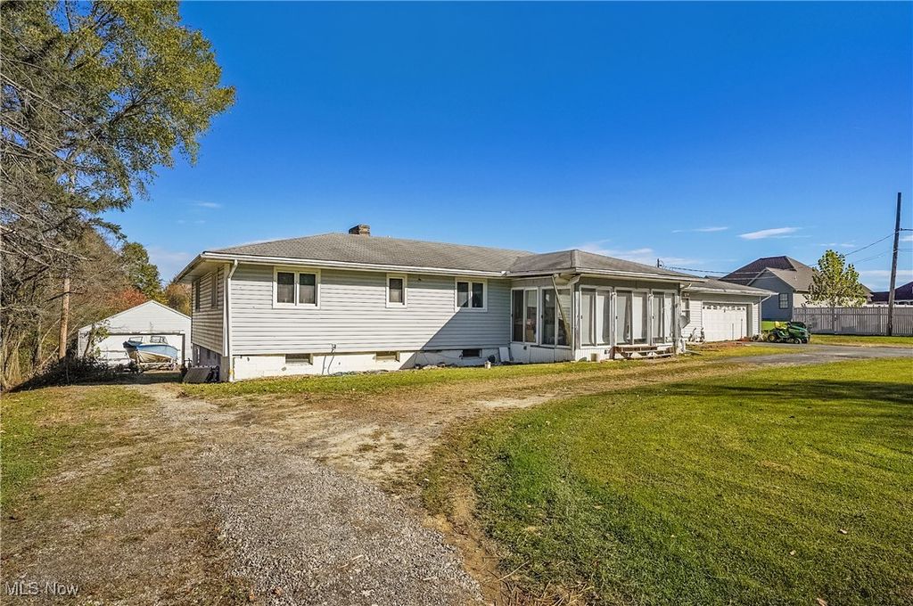 Photo of 8148 Gibson Road, Canfield, OH 44406 (MLS # 5165619)
