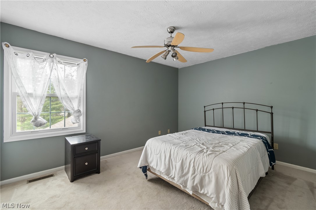Pinebrook Vill - Residential