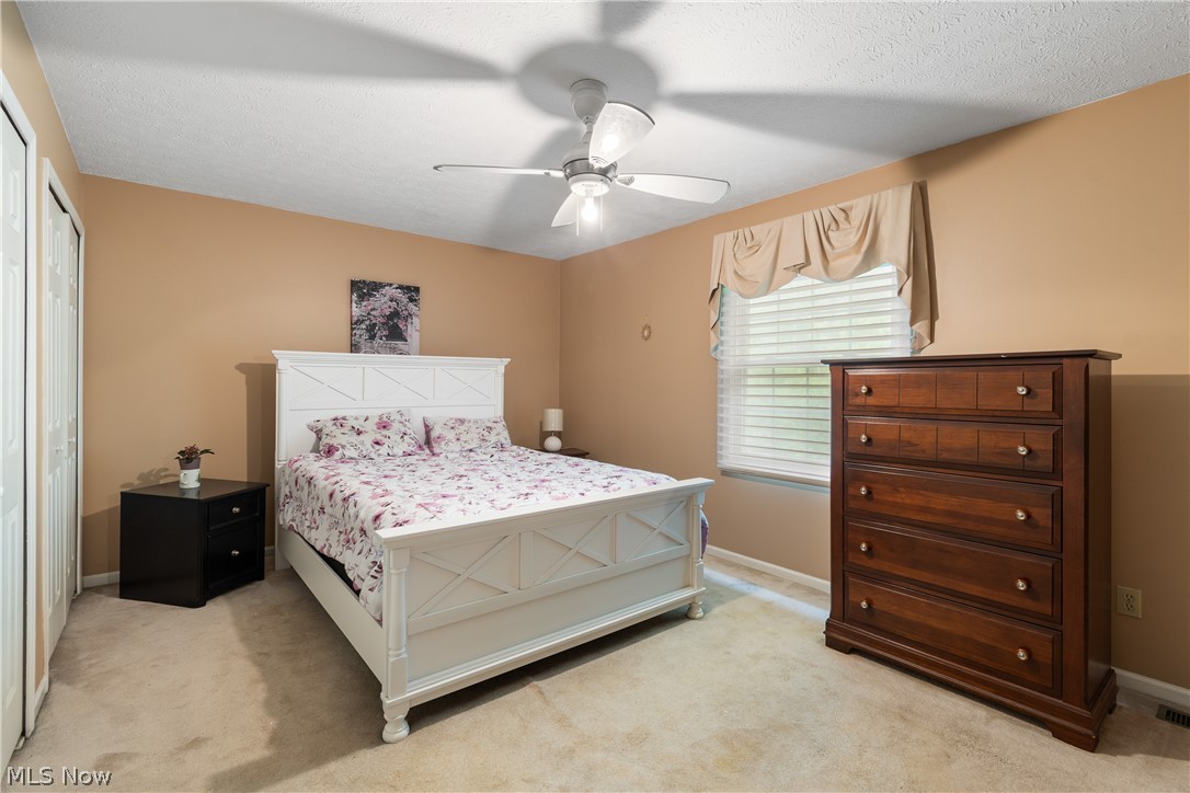 Pinebrook Vill - Residential