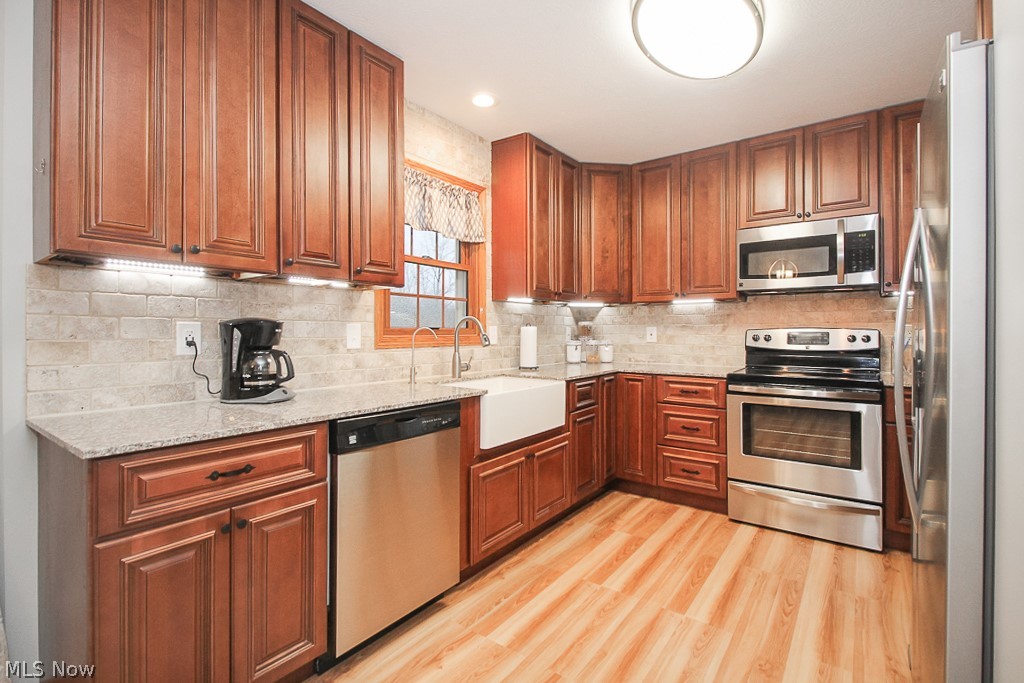 Lagrange - Residential