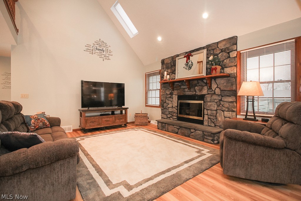 Lagrange - Residential