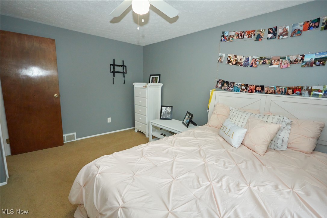 Twin Oaks - Residential