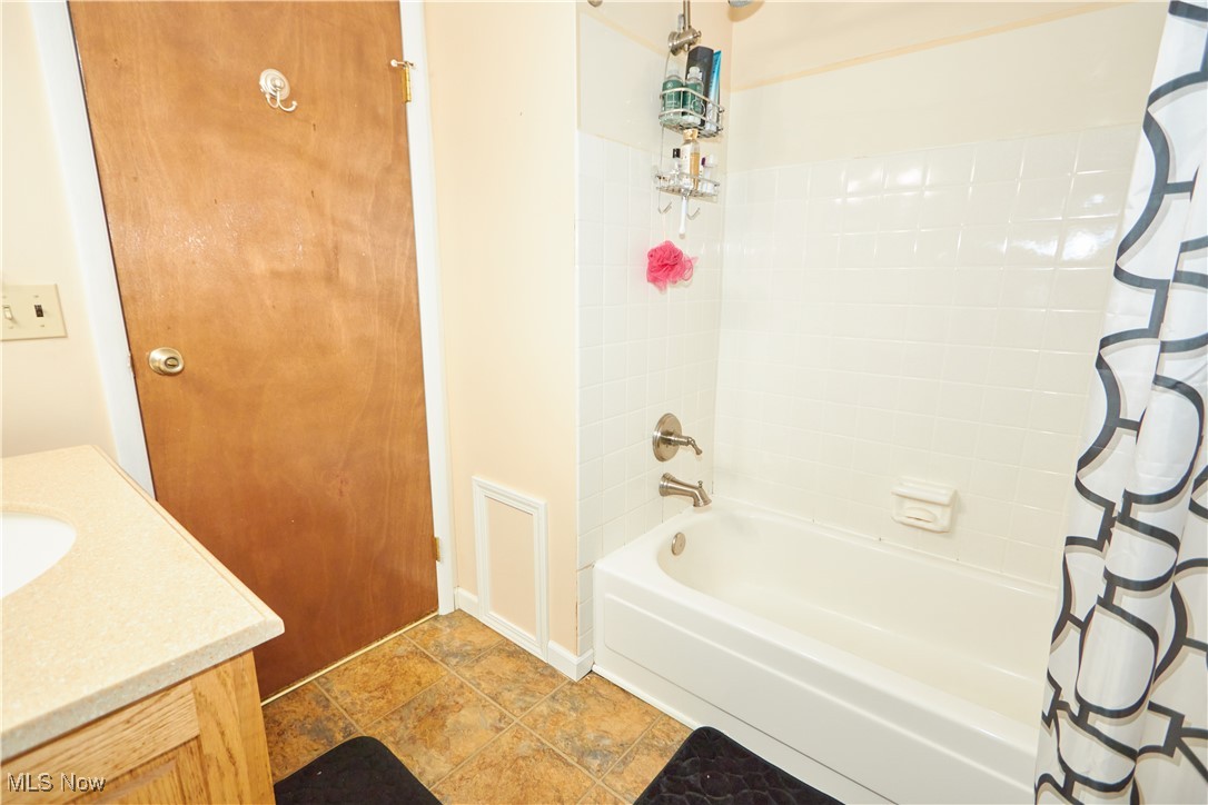 Twin Oaks - Residential