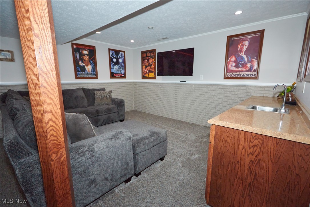 Twin Oaks - Residential