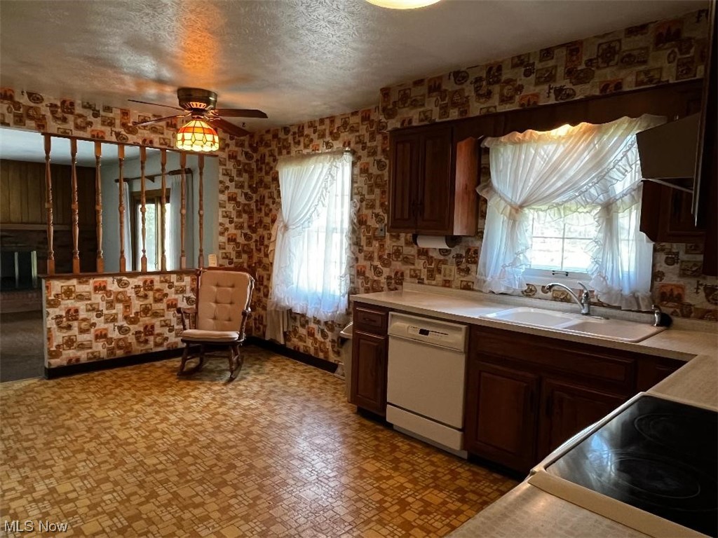 Crest Dale Estate #4 - Residential