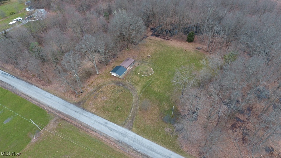 3081 Phalanx Mills Herner Road, Southington, Ohio image 12