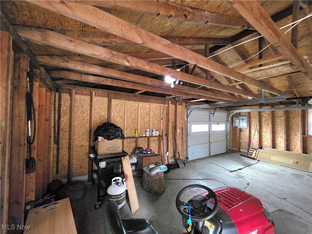 3081 Phalanx Mills Herner Road, Southington, Ohio image 7