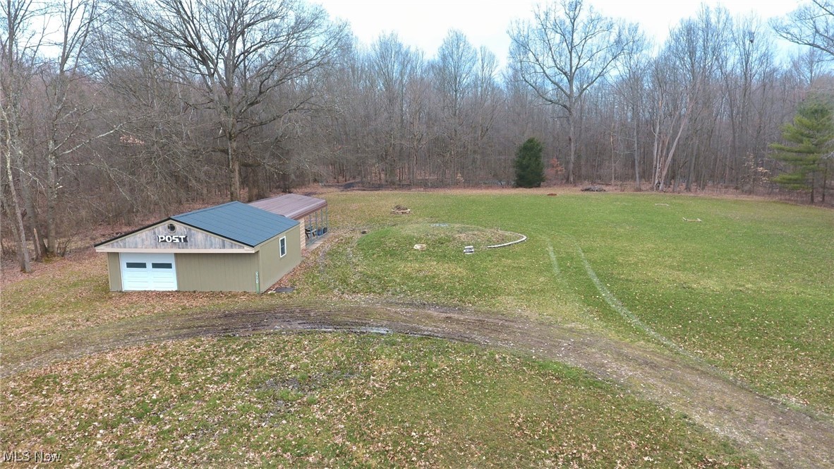 3081 Phalanx Mills Herner Road, Southington, Ohio image 4