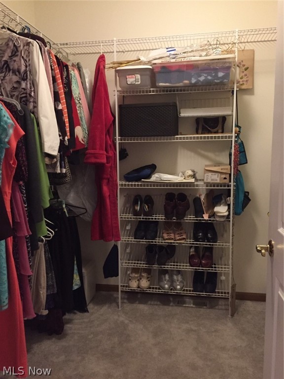 Avenbury Lakes Ph 03 - Residential