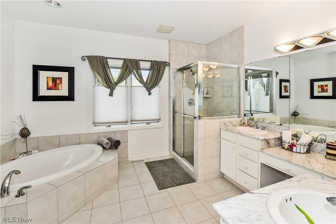 Macintosh Farms - Residential