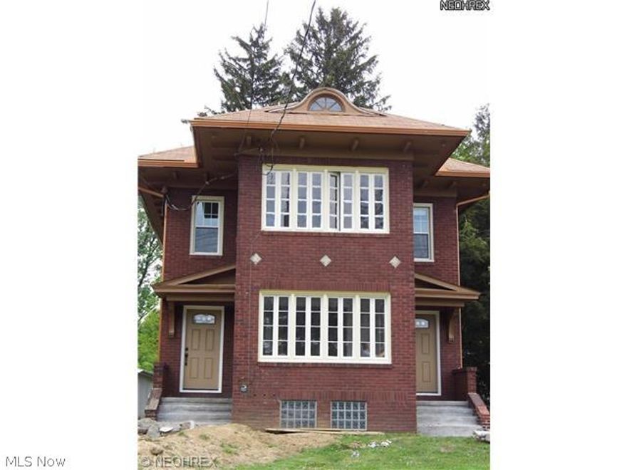 Looks like a New York flat! Currently tenant occupied so availability negotiable, need 2 day notice to show. Will be move in ready between tenants! CLEAN, bright & ready to be your home! Open Garage space for 1 car included! Non-smoking building. Ground floor unit. All the old charm yet COMPLETELY remodeled over the past 4+ years; fresh and ready to be your home! Updates and remodeling include furnace, hot water tank, central air conditioning, electric service, appliances, complete kitchen, complete bathroom (with tub & shower!), ventless gas fireplace with remote control, lights, paint, hardwood floors refinished, exterior doors and windows (except sunroom windows original to keep historical look), roof, downs points & gutters, exterior doors, etc. All sizes approximate but close! Tenant must pass credit check, background check, and have verification of job and references as well as pass prior eviction check, application to be completed online at expense to tenant. Pets need disclosed at showing and on application and additional fees will apply and must be approved by landlord, service pets always welcome as well. Gas, electric and water will be put in tenant name, sewer, trash and recycling in base rent. Property has professional lawn service and snowplowing. Coin Washer & Dryer located in the basement for all tenants.  About 4 blocks from Natatorium and 6 blocks from downtown area, great shopping and eateries!