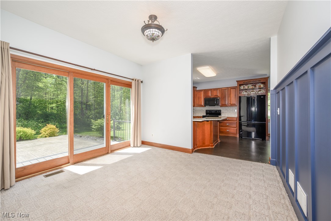 6658 Giddings Road, Rootstown, Ohio image 27