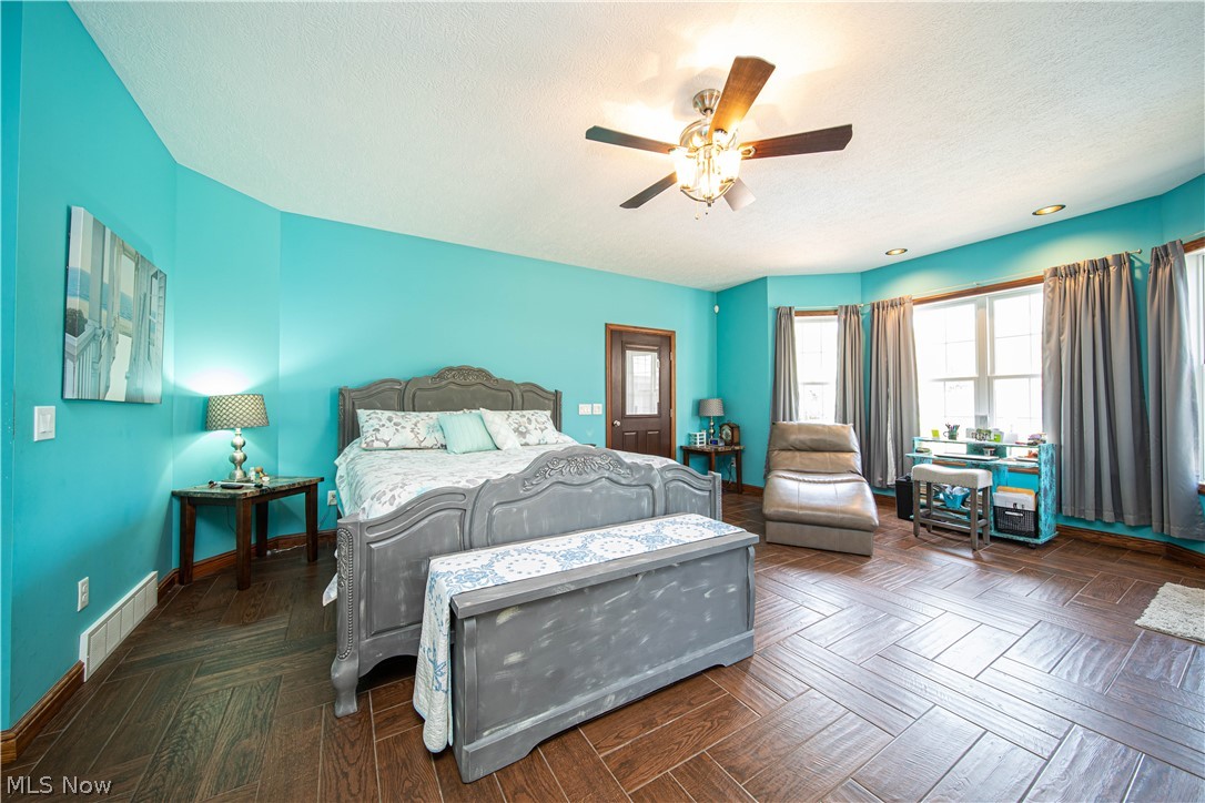 Connecticut Western Reserve - Residential