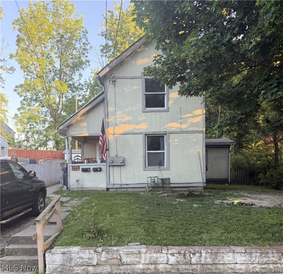 130 Ira Avenue