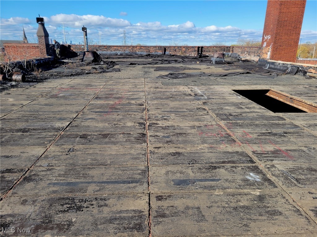 Newburg Village - Commercial Sale