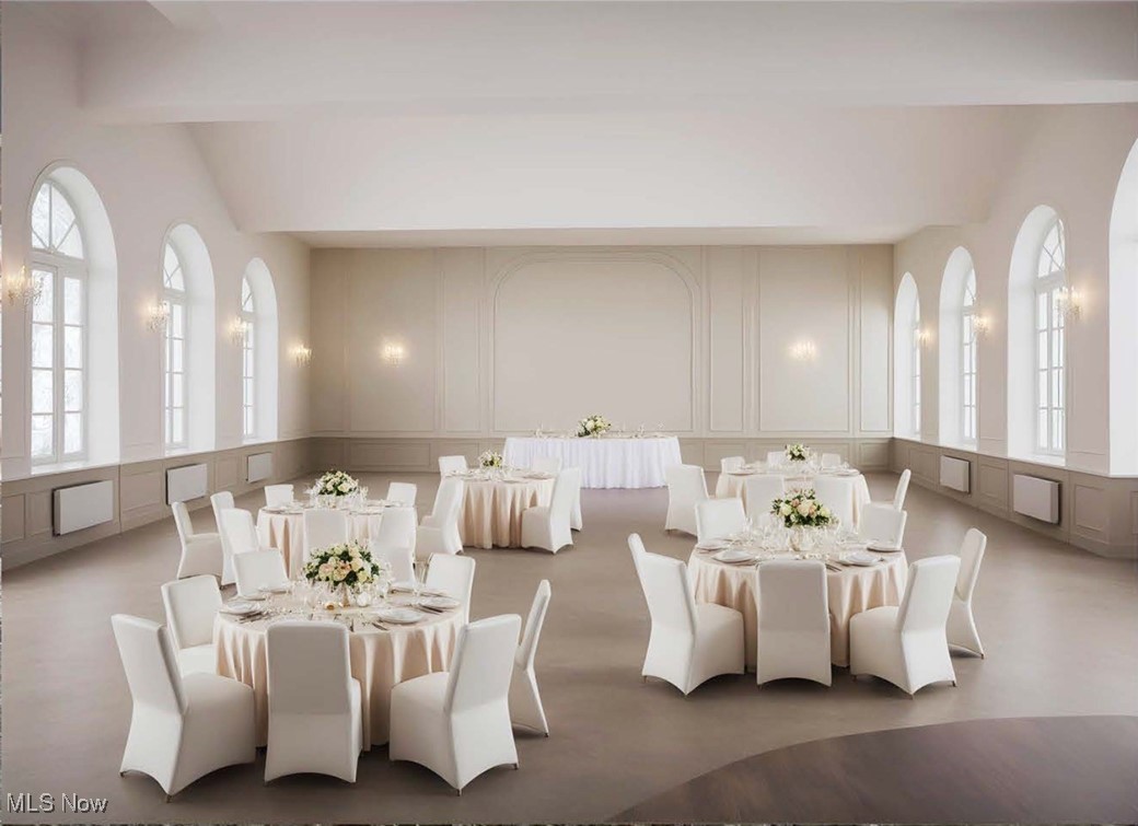 Newburg Village - Commercial Sale