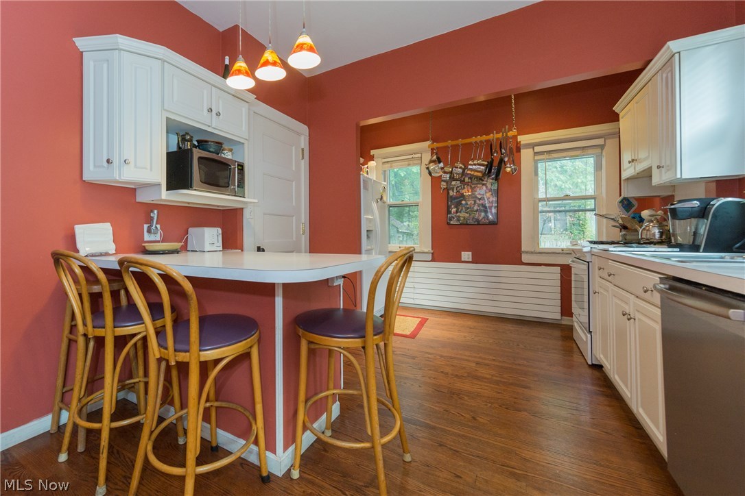 Mayfield Heights Realty Companys - Residential